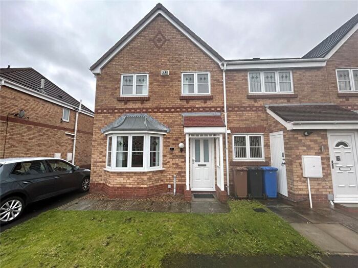 3 Bedroom End Of Terrace House To Rent In Watton Close, Pendlebury, Swinton, Manchester, M27
