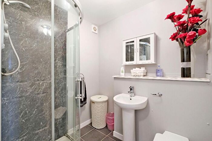 1 Bedroom Flat To Rent In Macdonald Court, Froghall, Aberdeen, AB24