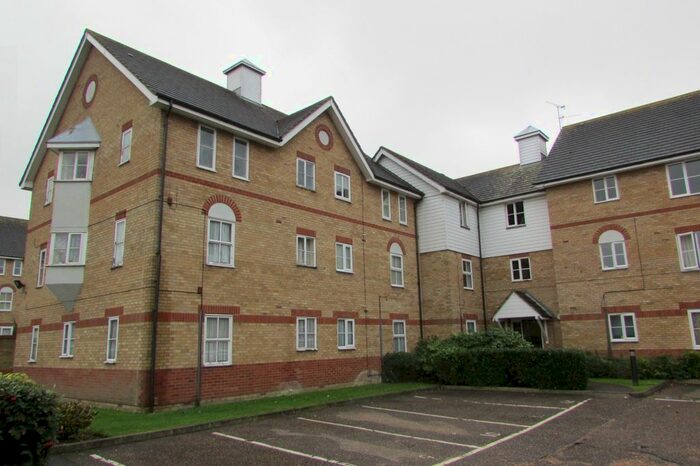 1 Bedroom Flat To Rent In Lyndbourne Court, London Road, Benfleet, SS7