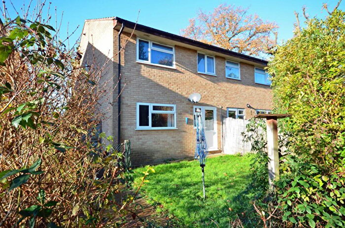 1 Bedroom Maisonette For Sale In Crane Court, Sandhurst, College Town, GU47