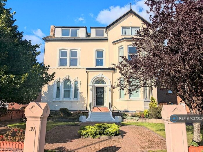 2 Bedroom Flat To Rent In Berkeley Court, Southport, PR9