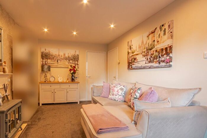 2 Bedroom Semi-Detached House For Sale In Stead Hill Way, Thackley, Bradford, West Yorkshire, BD10