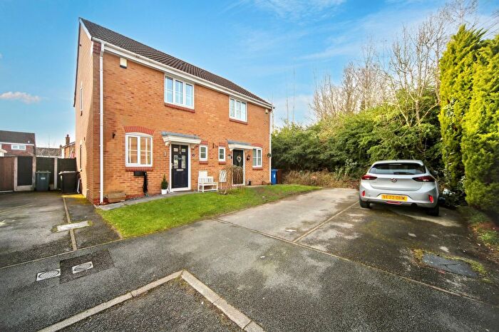 2 Bedroom Semi Detached House For Sale In Crossfield Drive, Hindley Green, WN2