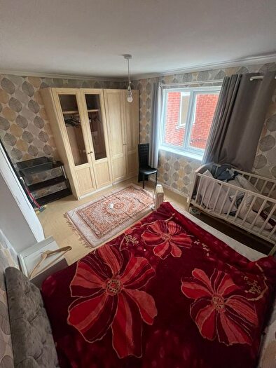 1 Bedroom Flat To Rent In Gurney Close, Barking, IG11