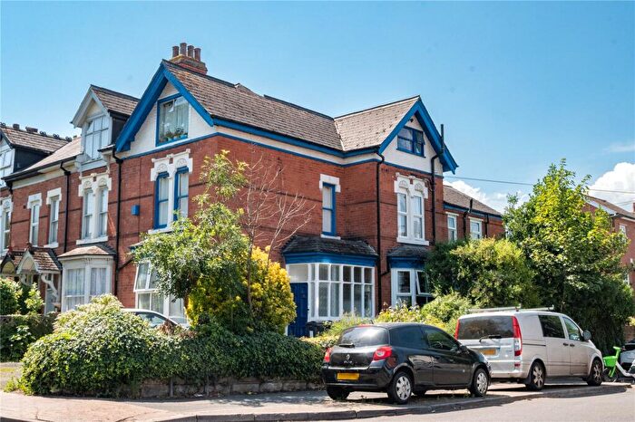1 Bedroom Apartment For Sale In Church Road, Moseley, Birmingham, B13
