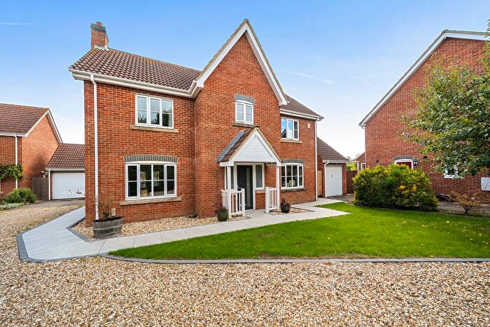 5 Bedroom Detached House For Sale In Shaftsbury Close, Purton, Purton, SN5