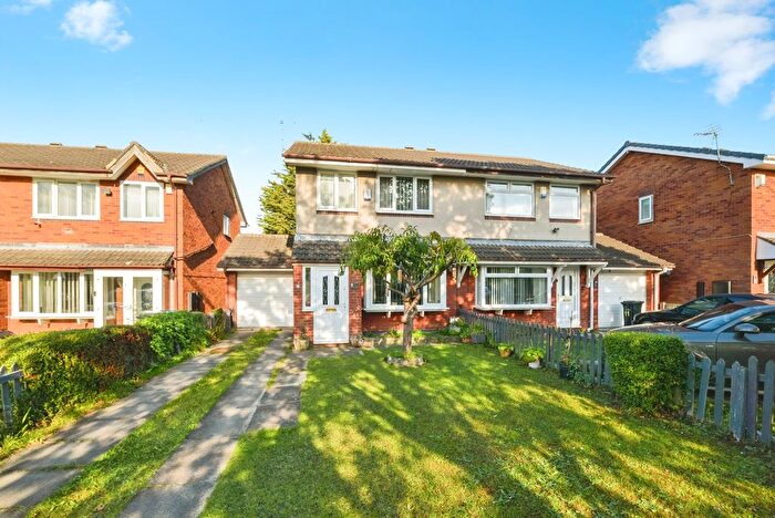 3 Bedroom Semi-Detached House For Sale In Hadleigh Crescent, Middlesbrough, North Yorkshire, TS4