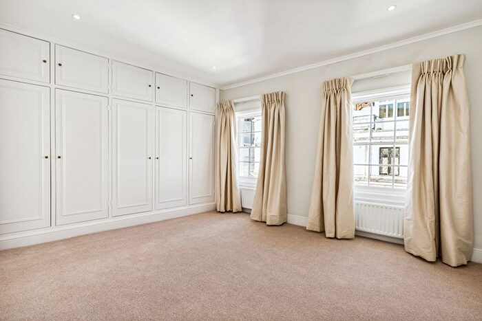 4 Bedroom Terraced House To Rent In Canning Place, Kensington, W8
