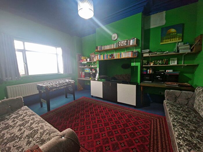 5 Bedroom Property To Rent In Preston New Road, Blackburn, BB2