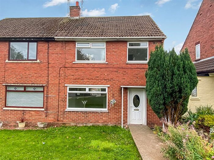 3 Bedroom Semi-Detached House For Sale In Raby Road, Ferryhill, DL17