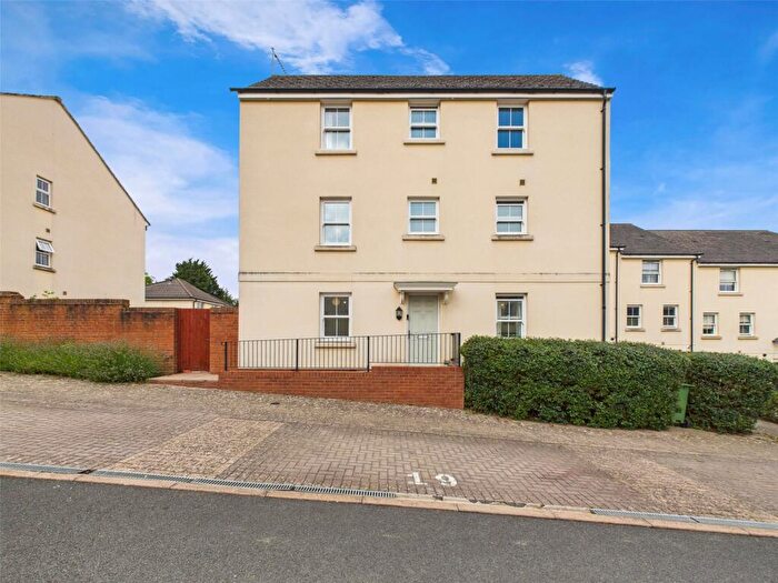 5 Bedroom Semi-Detached House For Sale In Alvington Drive, Cheltenham, Gloucestershire, GL52