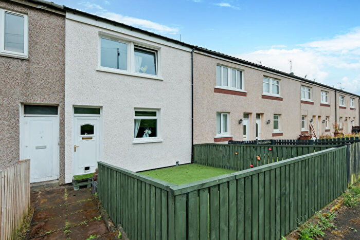 3 Bedroom Terraced House For Sale In Kilchoan Road, Craigend, Glasgow, G33