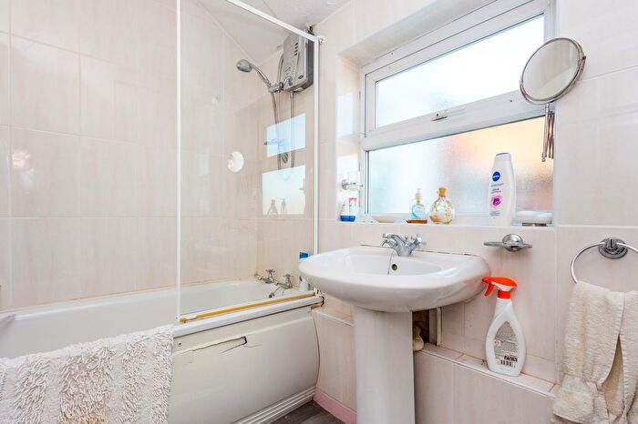 3 Bedroom Terraced House For Sale In Wollaston Road, Irchester, Wellingborough, NN29