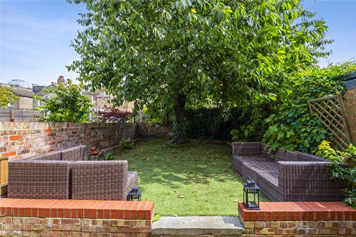 5 Bedroom Terraced House To Rent In Farm Lane, London, SW6