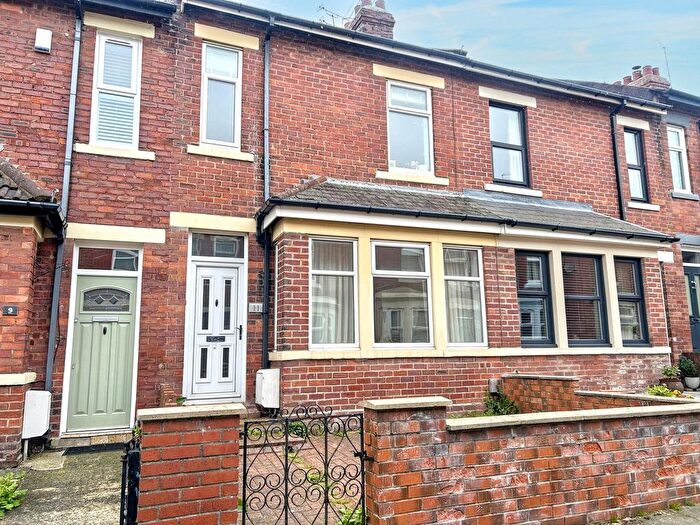 3 Bedroom Terraced House For Sale In Princes Gardens, Monkseaton, Whitley Bay, NE25