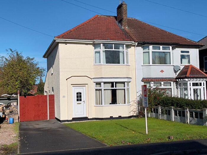3 Bedroom Semi-Detached House For Sale In Hermitage Road, Whitwick, LE67