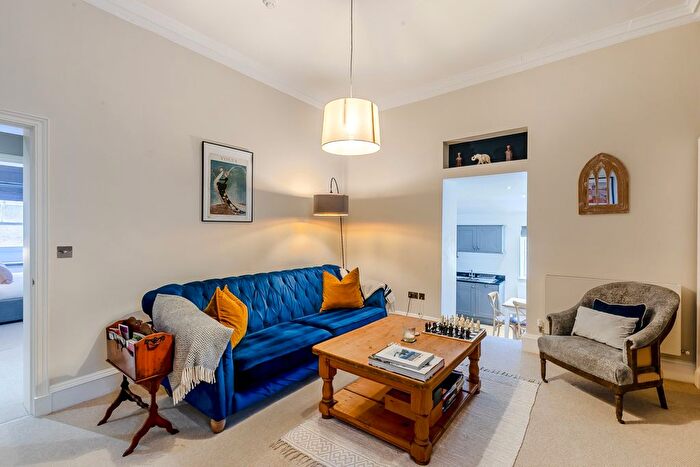 1 Bedroom Flat For Sale In Crofts Lane, Ross-On-Wye, Herefordshire, HR9