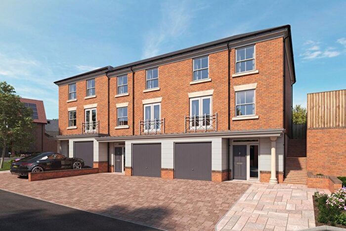 3 Bedroom Town House To Rent In Allingham Place, Ovingdean, BN2