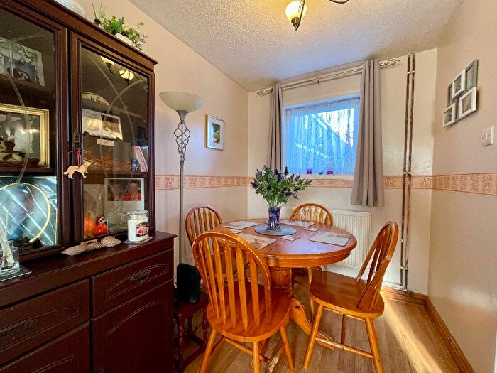 3 Bedroom Terraced House For Sale In Thurspit Place, Ecton Brook, NN3