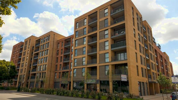 1 Bedroom Flat To Rent In Mortise House, Chailey Place, Hayes, UB3