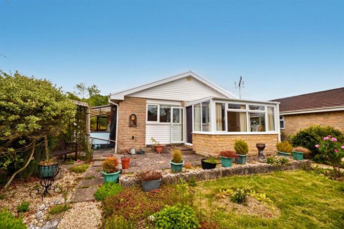 2 Bedroom Semi-Detached Bungalow For Sale In Stanstead Road, Maiden Newton, Dorchester, DT2