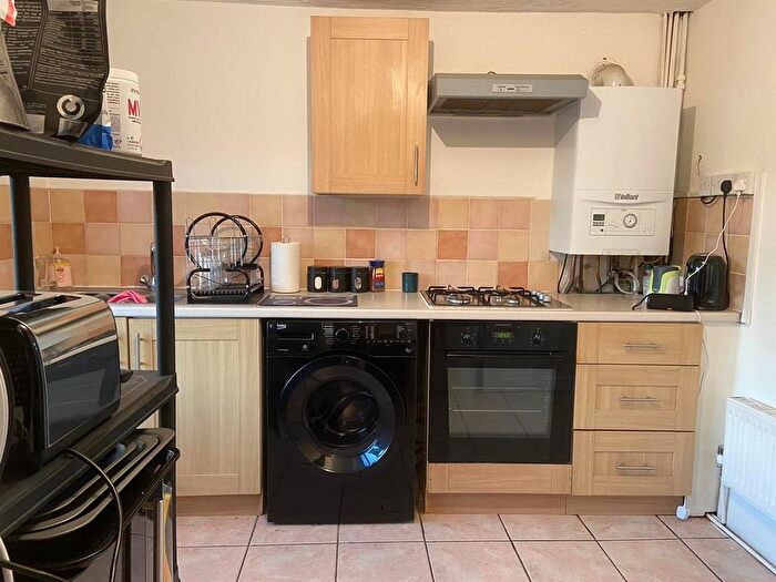 1 Bedroom Flat To Rent In Lichfield Road, Rushall, Walsall, WS4