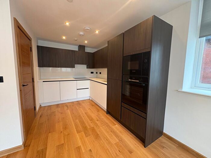 1 Bedroom Apartment To Rent In The Merchants, New Market Street, Leeds, LS1