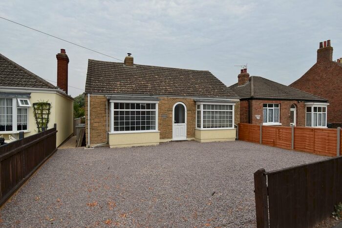 2 Bedroom Detached Bungalow To Rent In Eastfield Road, Louth, LN11
