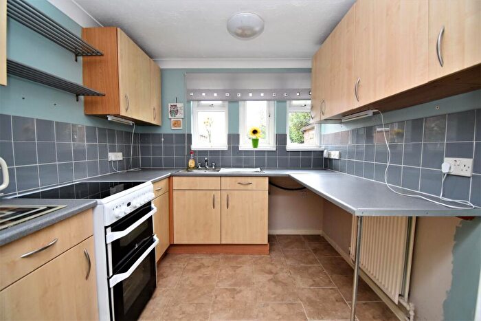 1 Bedroom Maisonette To Rent In King Edward Road, Basildon, SS15