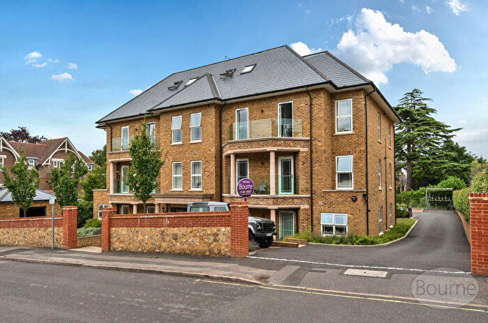2 Bedroom Apartment For Sale In Albury Road, Guildford, Surrey, GU1