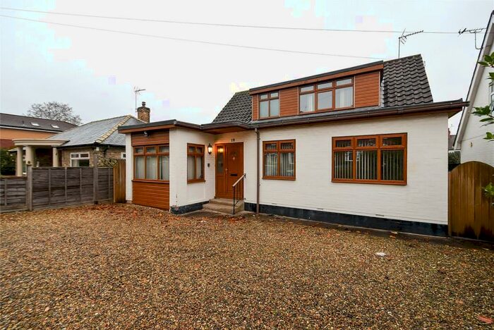 3 Bedroom Bungalow To Rent In South Lane, Hessle, East Yorkshire, HU13