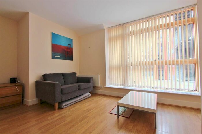 1 Bedroom Flat To Rent In Rockingham Street, Sheffield, S1