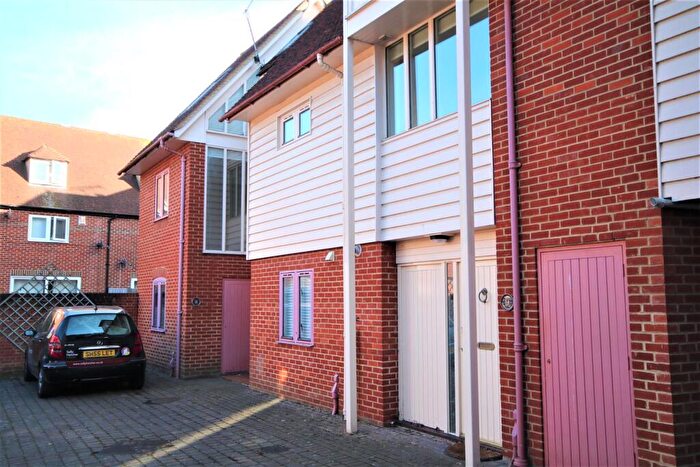 2 Bedroom Apartment For Sale In Victoria Yard, Victoria Row, Canterbury, CT1