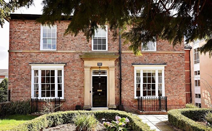 6 Bedroom Detached House For Sale In Grange Road, Darlington, DL1