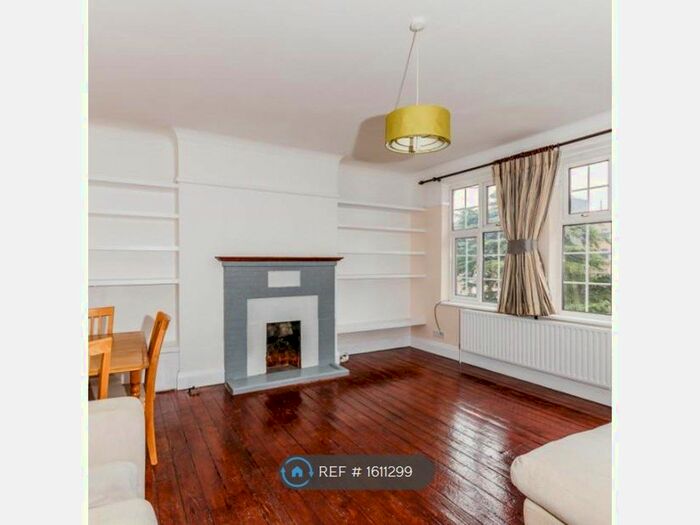 2 Bedroom Flat To Rent In Birkenhead Road, Kingston-Upon-Thames, KT2