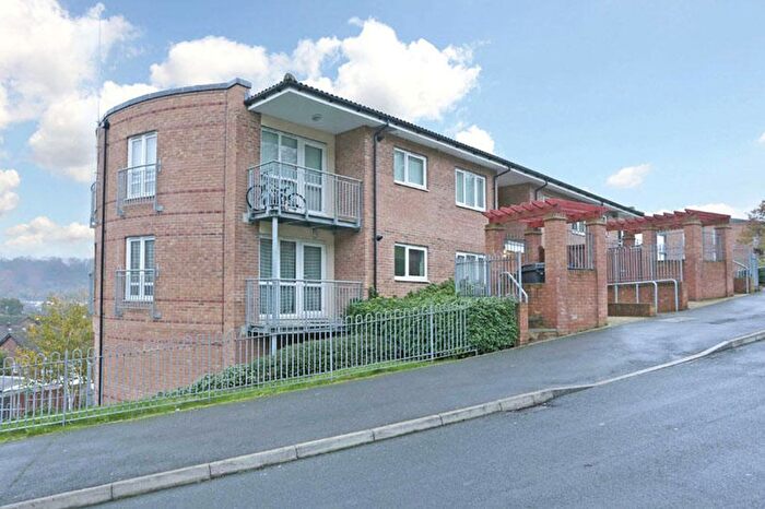 1 Bedroom Flat For Sale In St. Hughs Avenue, High Wycombe, HP13