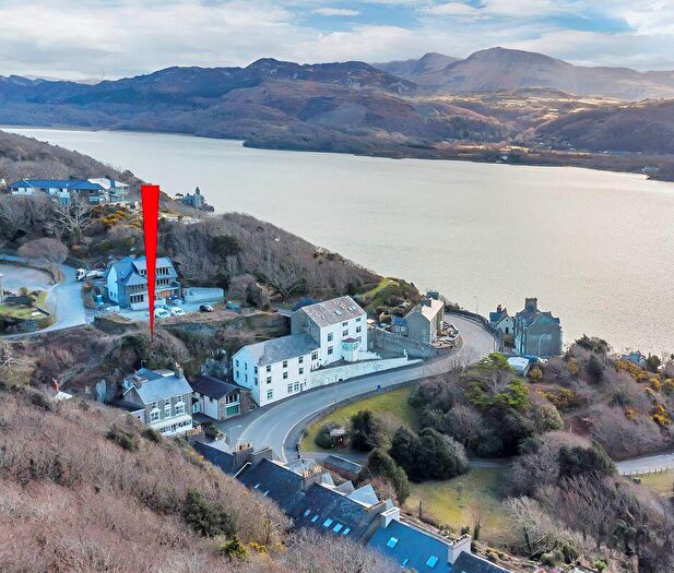 8 Bedroom Detached House For Sale In Lawrenny Lodge, Aberamffra Road, Barmouth, Gwynedd, LL42