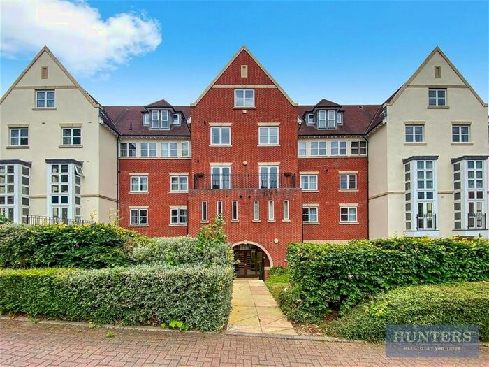 2 Bedroom Flat To Rent In Keats Court, Cottage Close, Harrow On The Hill, HA2