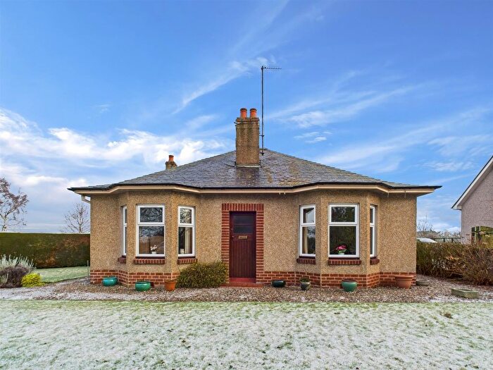 2 Bedroom Detached Bungalow For Sale In Strathgreen, Dundee Road, Meigle, Blairgowrie, PH12