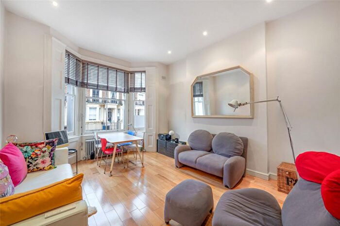 1 Bedroom Flat For Sale In Sevington Street, London, W9