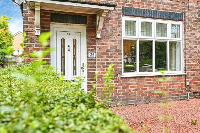 3 Bedroom End Terrace House For Sale In The Park, Penketh, Warrington, Cheshire, WA5