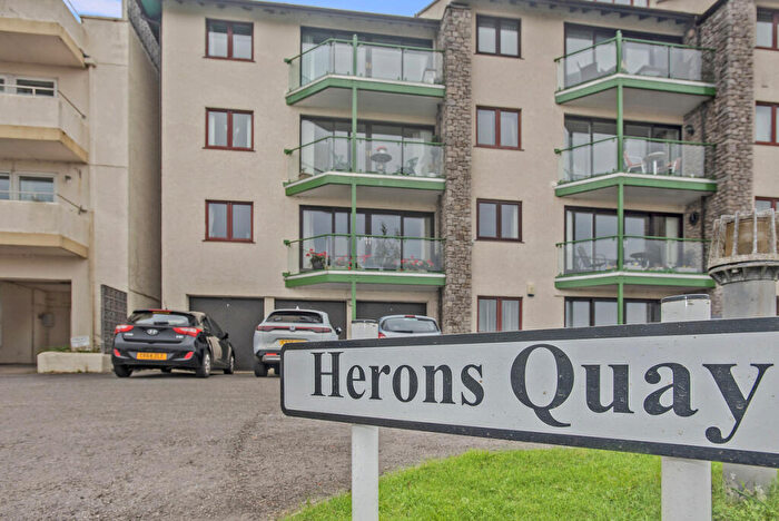 2 Bedroom Apartment For Sale In Herons Quay, Sandside, LA7