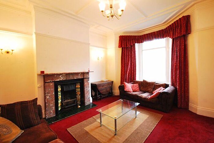 5 Bedroom Terraced House To Rent In Five Bed Student House, Northumberland Gardens, Jesmond Vale, Newcastle Upon Tyne, NE2