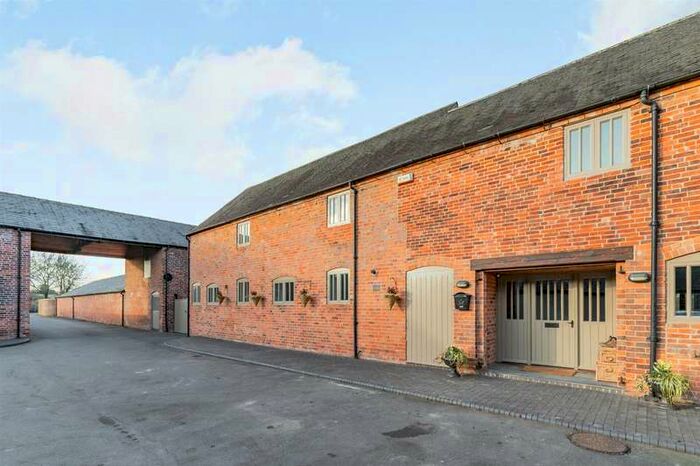 5 Bedroom Barn Conversion Character Property For Sale In Main Street, Milton, Derby, Derbyshire DE65