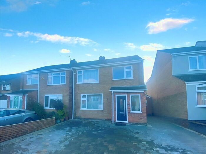 5 Bedroom Semi-Detached House To Rent In Castell Drive, Groby, Leicester, Leicestershire, LE6