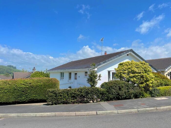 3 Bedroom Bungalow For Sale In Trefaenor, Comins Coch, Aberystwyth, SY23