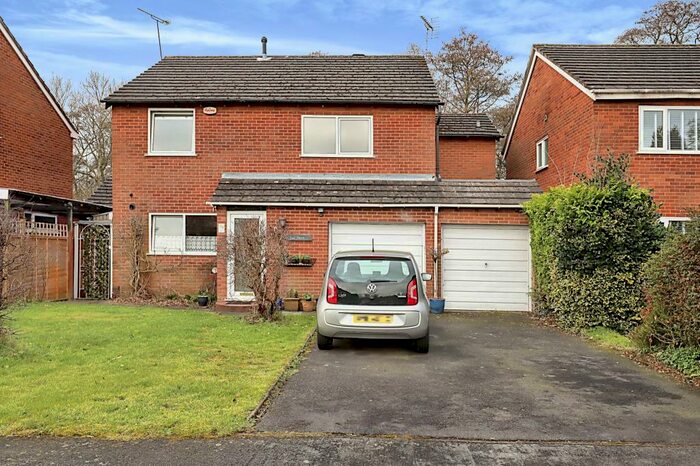 4 Bedroom Detached House For Sale In Osprey Park Drive, Kidderminster, DY10