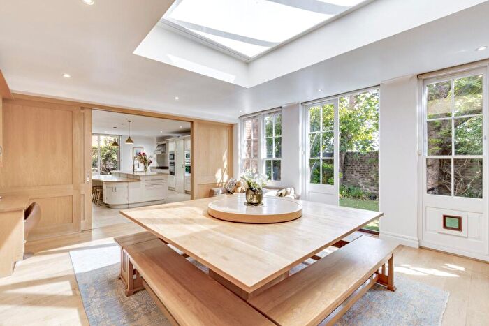 8 Bedroom Detached House For Sale In Holford Road, Hampstead Village, NW3
