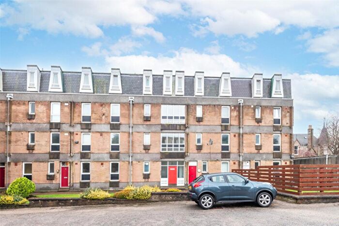 2 Bedroom Apartment For Sale In Salisbury Court, Aberdeen, Aberdeenshire, AB10