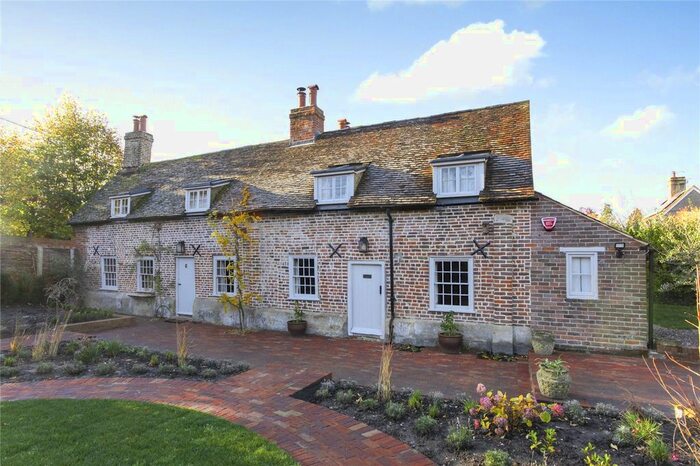 Detached House To Rent In The Street, Adisham, Canterbury, Kent, CT3